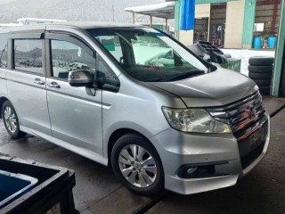 Пружина HONDA STEPWGN 2009-2012