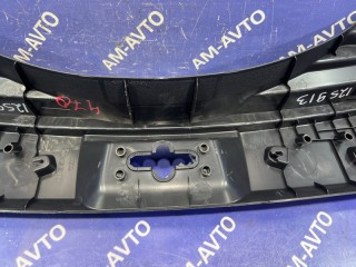 Панель замка багажника, ориг. номер 682604CA0A, NISSAN X-TRAIL 2010-2015