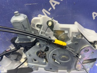 Замок двери, ориг. номер 72650SZW000, HONDA STEPWGN 2009-2012