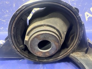 Подушка двигателя, ориг. номер 50850SZW000, HONDA STEPWGN 2009-2012