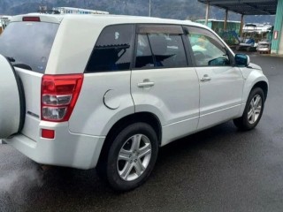 Крепление запасного колеса, ориг. номер 8398065J00, 8398065J01, SUZUKI ESCUDO 2000-2005