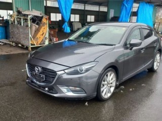 Датчик уровня топлива, ориг. номер PE012B500, MAZDA AXELA 2016-2019