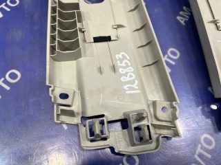 Обшивка стойки кузова, ориг. номер B45A68160A, MAZDA AXELA 2016-2019