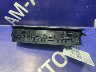 Блок управления стеклоподъемниками, ориг. номер A2059056811, A2059057011, MERCEDES-BENZ C-CLASS 2011-2015