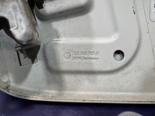 Лючок топливного бака, ориг. номер 7L6809857B, 7L6809857C, VOLKSWAGEN TOUAREG 2006-2010