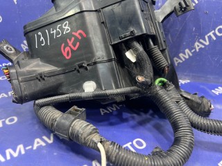Блок предохранителей под капотом, ориг. номер 8272048350, LEXUS RX450h 2006-2009
