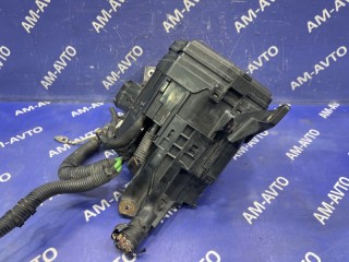 Блок предохранителей под капотом, ориг. номер 8272048350, LEXUS RX450h 2006-2009