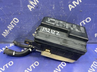 Блок предохранителей под капотом, ориг. номер 8274112010, 8272012060, TOYOTA SPRINTER CARIB 1995-2002