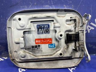 Лючок топливного бака, ориг. номер 7735048010, 7735048020, TOYOTA KLUGER V 2000-2003