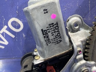Стеклоподъемник, ориг. номер 8572048010, 6982048020, TOYOTA KLUGER V 2000-2003