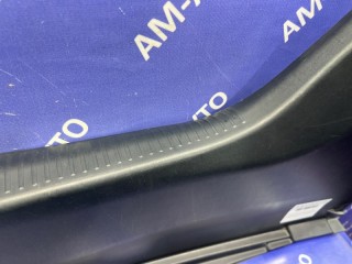 Панель замка багажника, ориг. номер 5838733030, TOYOTA CAMRY 2001-2004