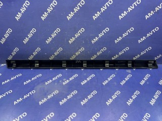Накладка двери, ориг. номер EG2150640F, EG2150640G, MAZDA CX-7 2006-2009