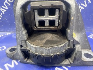 Подушка двигателя, ориг. номер 112104CA0A, NISSAN X-TRAIL 2010-2015