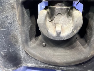 Подушка двигателя, ориг. номер 50850SWAA00, HONDA CR-V 2006-2009