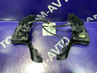 Кнопки мульти руля, ориг. номер 8425048020, LEXUS RX450h 2006-2009