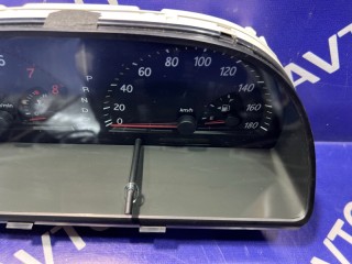 Щиток приборов, ориг. номер 838000W130, TOYOTA CAMRY 2000-2002