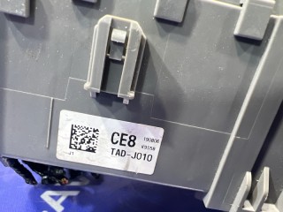 Блок предохранителей салона, ориг. номер 38200TLA000, HONDA STEPWGN 2017-2022