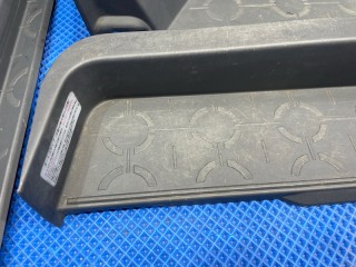 Накладка на порог салона, ориг. номер 7250A013XA, 7250A014XA, 7250A051XA, 7250A052XA, MITSUBISHI DELICA D:5 2007-2019