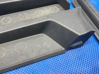 Накладка на порог салона, ориг. номер 7250A013XA, 7250A014XA, 7250A051XA, 7250A052XA, MITSUBISHI DELICA D:5 2007-2019