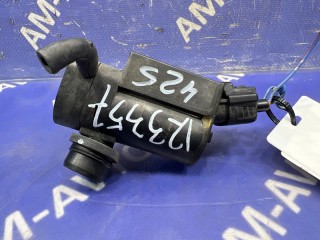 Насос бачка стеклоомывателя, ориг. номер 8533010290, 8533010280, TOYOTA CORONA PREMIO 1996-2001