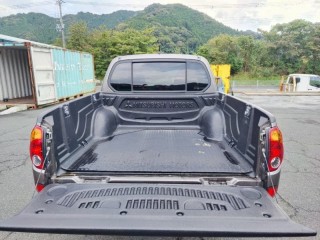Обшивка багажника, ориг. номер MN123877HA, MN123900HA, MITSUBISHI TRITON
