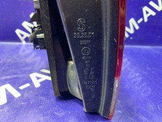 Стоп вставка, ориг. номер 7L6945093E, 7L6945093D, VOLKSWAGEN TOUAREG 2006-2010