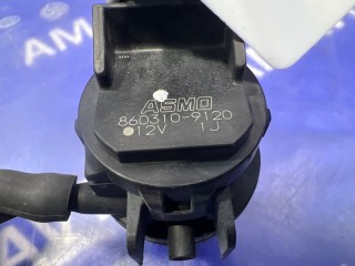 Насос бачка стеклоомывателя, ориг. номер BP4K67482, MAZDA CX-7 2006-2009