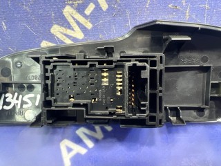 Кнопка стеклоподъемника, ориг. номер 8481078010, LEXUS NX200t