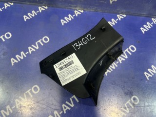 Накладка на стоп сигнал, ориг. номер 8149647010, 8149747010, TOYOTA PRIUS 2012-2016