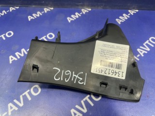 Накладка на стоп сигнал, ориг. номер 8149647010, 8149747010, TOYOTA PRIUS 2012-2016