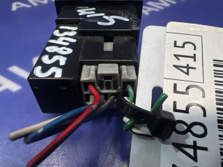Кнопка включения задней печки, ориг. номер 8496060010, 8496060020, TOYOTA LAND CRUISER PRADO 1987-1996