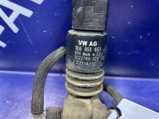 Насос бачка стеклоомывателя, ориг. номер 1K6955651, 1K6955651A, VOLKSWAGEN PASSAT 2011-2015