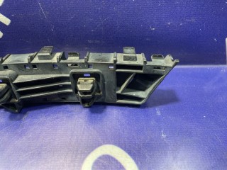 Крепление бампера, ориг. номер 71140-SYY-003, HONDA FREED 2008-2011