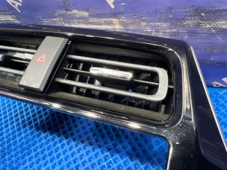 Консоль магнитофона, ориг. номер 55405-47140-B0, 55670-47190, TOYOTA PRIUS 2012-2016