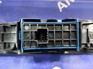 Кнопка стеклоподъемника, ориг. номер 84810-05070, TOYOTA AVENSIS 2006-2009