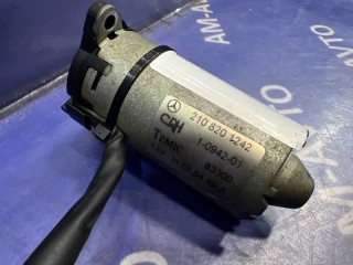 Электропривод сидения, ориг. номер 2108201242, MERCEDES-BENZ E-Class 1995-1999