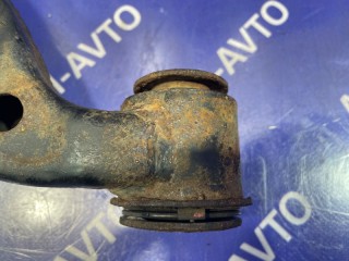 Рычаг нижний, ориг. номер 48068-35081, TOYOTA HILUX SURF 1998-2002