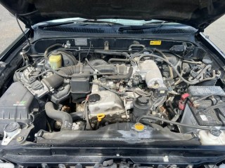 Рычаг нижний, ориг. номер 4872035051, 4870235070, TOYOTA HILUX SURF 1998-2002