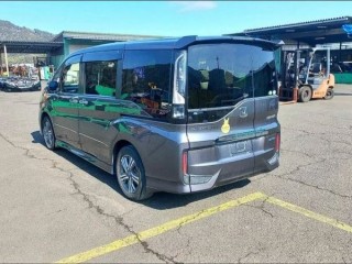 Рычаг нижний, ориг. номер 51360TLA000, HONDA STEPWGN 2017-2022