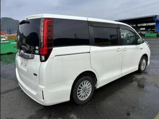Подкрылок, TOYOTA NOAH 2014-2017