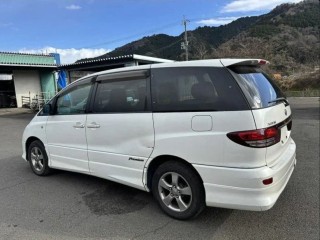 Уголок жабо, TOYOTA ESTIMA 2003-2006