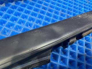 Молдинг лобового стекла, TOYOTA HARRIER 1997-2000
