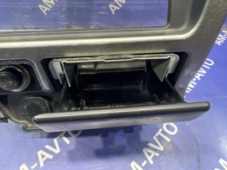 Консоль магнитофона, TOYOTA HILUX SURF 1998-2002