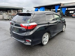 Молдинг лобового стекла, HONDA SHUTTLE 2015-2019