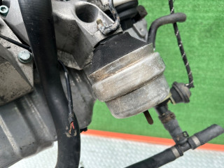 Подушка крепления двигателя, Volkswagen Passat 1996-2001