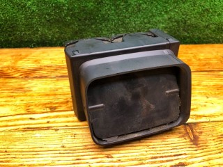 Дефлектор обдува салона, ориг. номер 8A1820902A, Audi 80 1986-1992