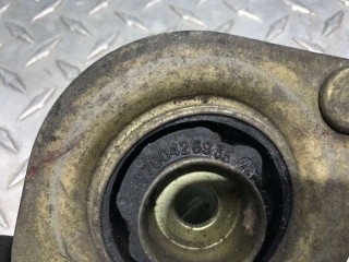 Подушка крепления двигателя, ориг. номер 7700428935, Renault Clio 2001-2003