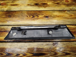 Накладка двери (крышки) багажника, ориг. номер 8200140171, Renault Scenic 2003-2006