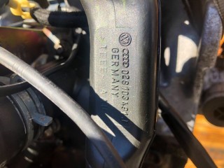 Патрубок вентиляции картера, ориг. номер 028103491J, Volkswagen Passat 1996-2001