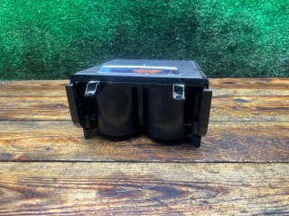 Подстаканник, ориг. номер 3C0858329A, Volkswagen Passat 2005-2010